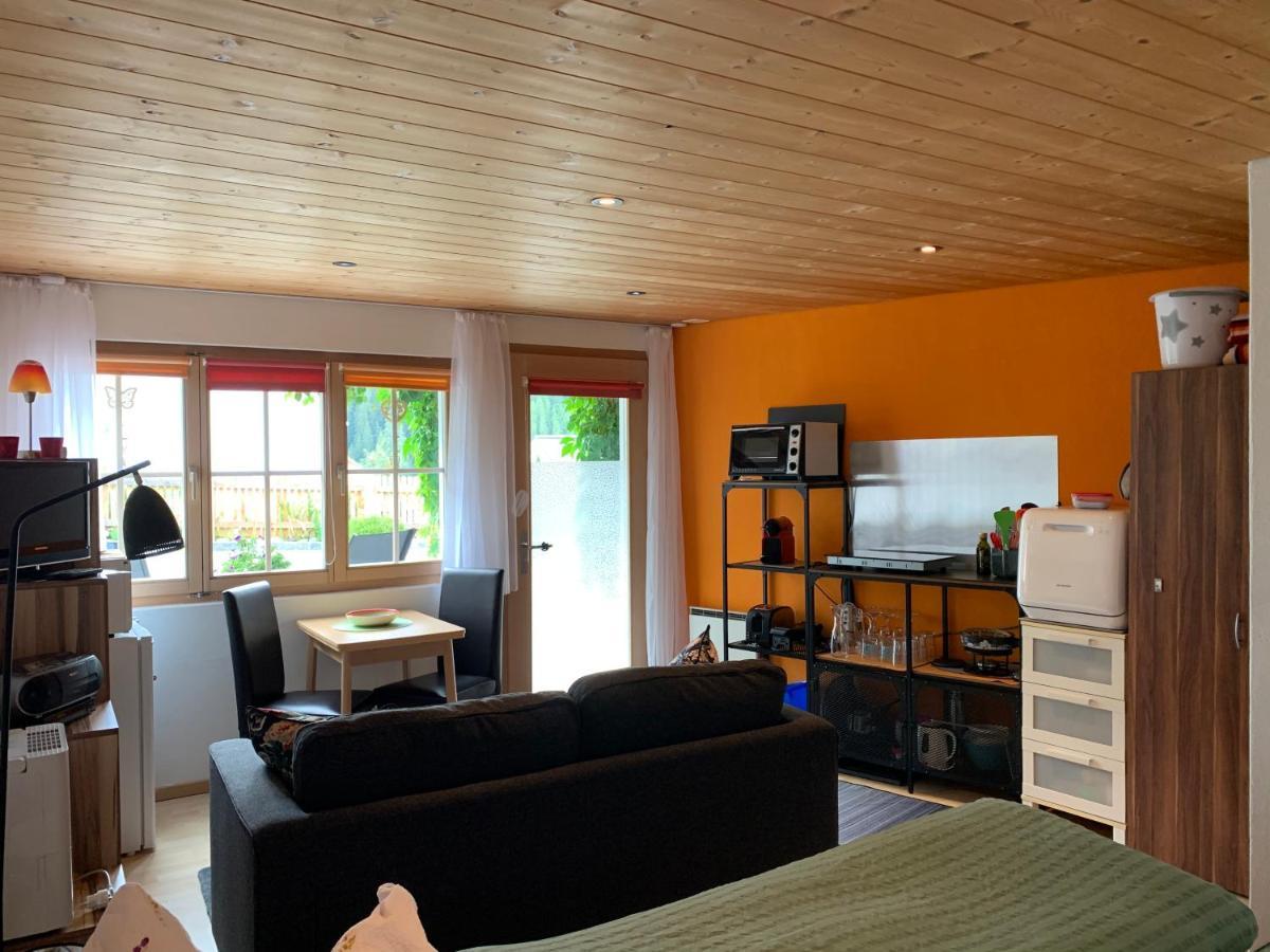 Apartmán Chasa Bazzi Scuol Exteriér fotografie
